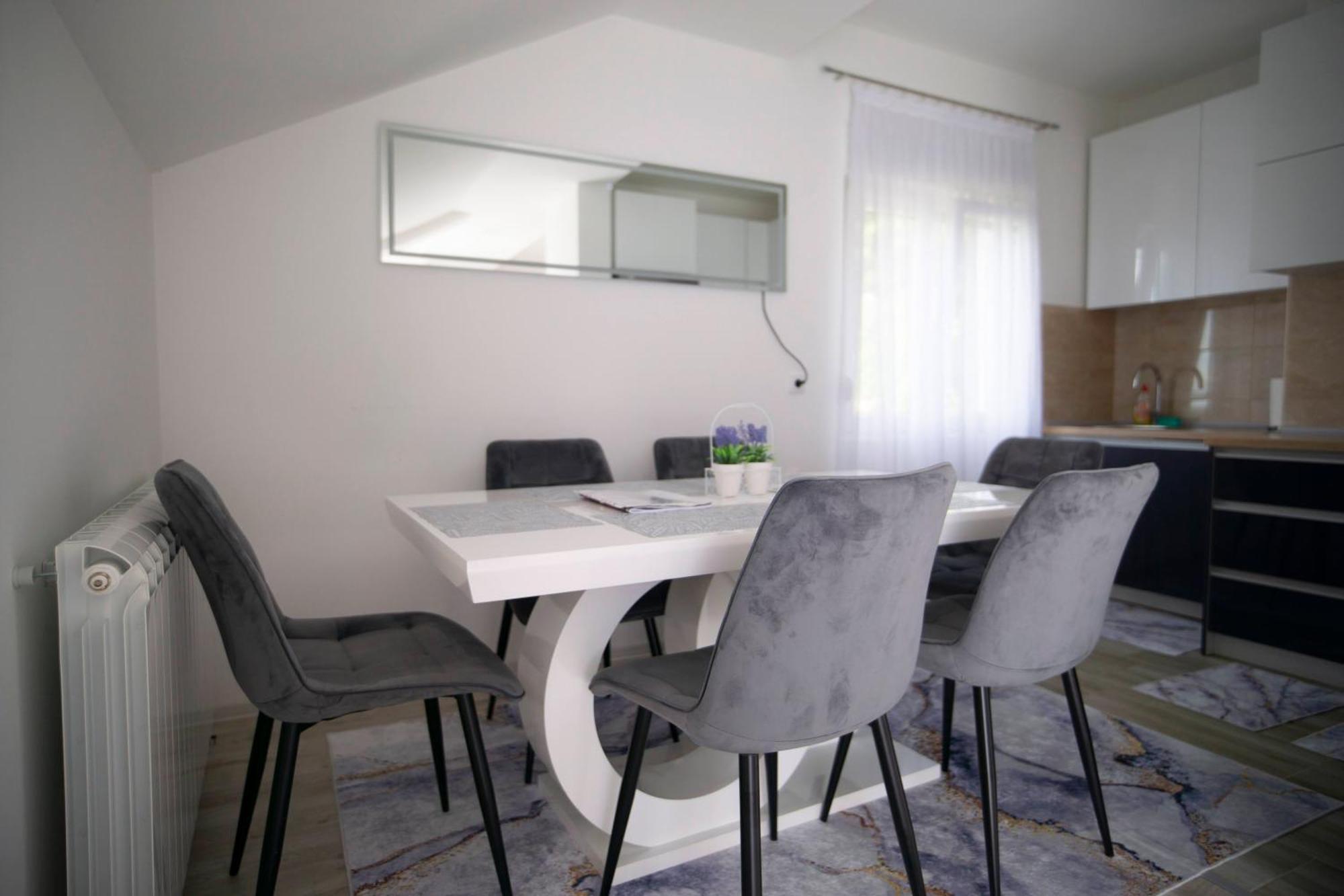 Luxury Apartments Milicevic Trebinje Exterior photo